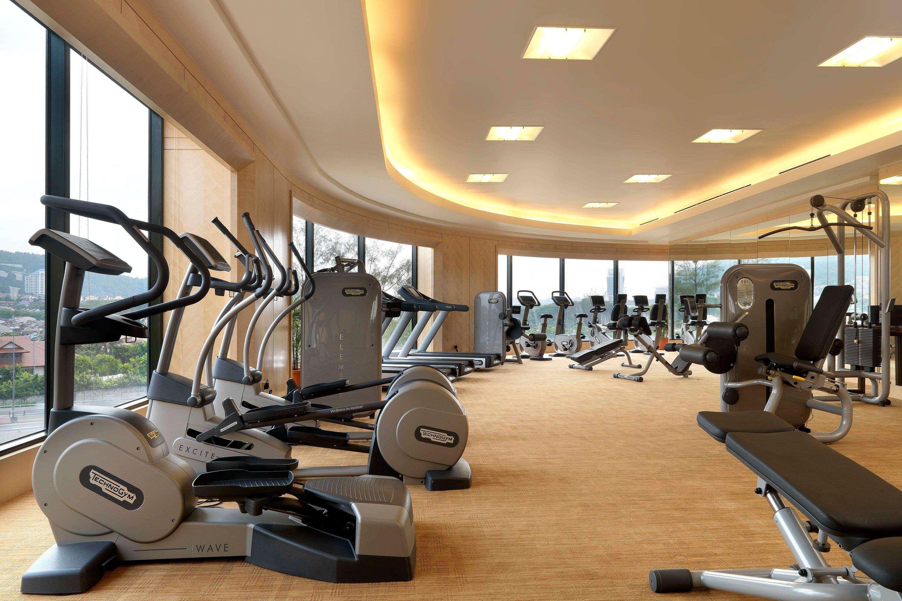 One World Hotel Petaling Jaya Exterior photo A gym in a hotel